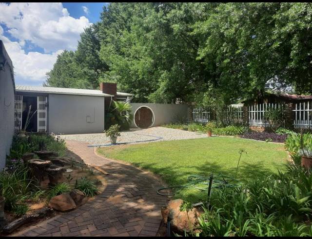 4 BEDROOM HOUSE FOR SALE IN SASOLBURG EXT 4